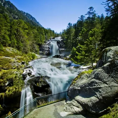 Apartman Cosy A Cauterets, 4 Pers, Balcon, Proche Centre Et Telecabine - Fr-1-401-111 *