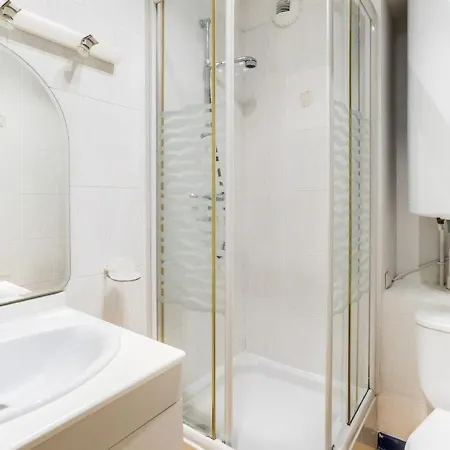 Appartement Pratique Pres Du Centre - 4 Pers. Апартаменты
